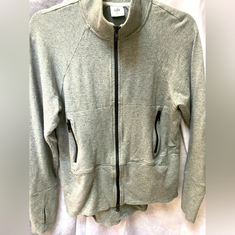 Cabi Pivot High neck Zip-up Jacket. Grey XS